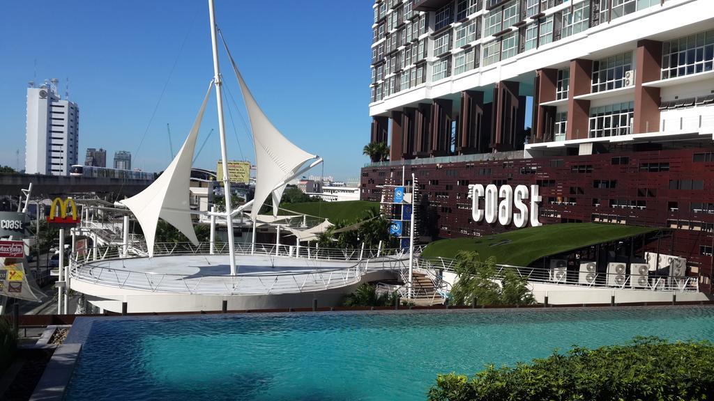 The Coast Apartment Bangkok Bagian luar foto