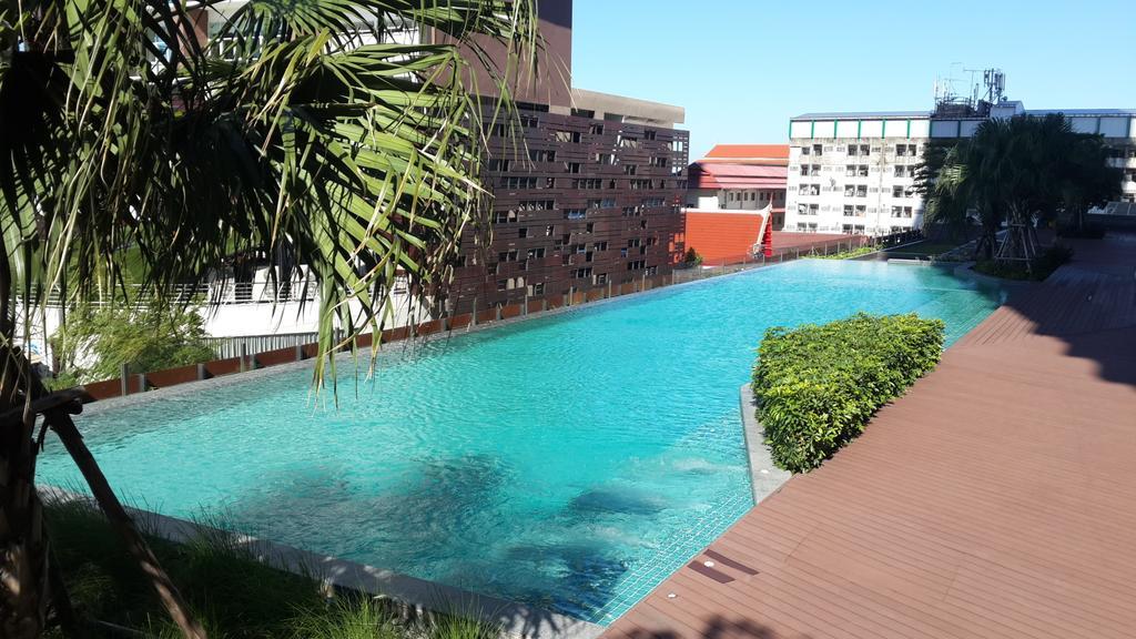 The Coast Apartment Bangkok Bagian luar foto